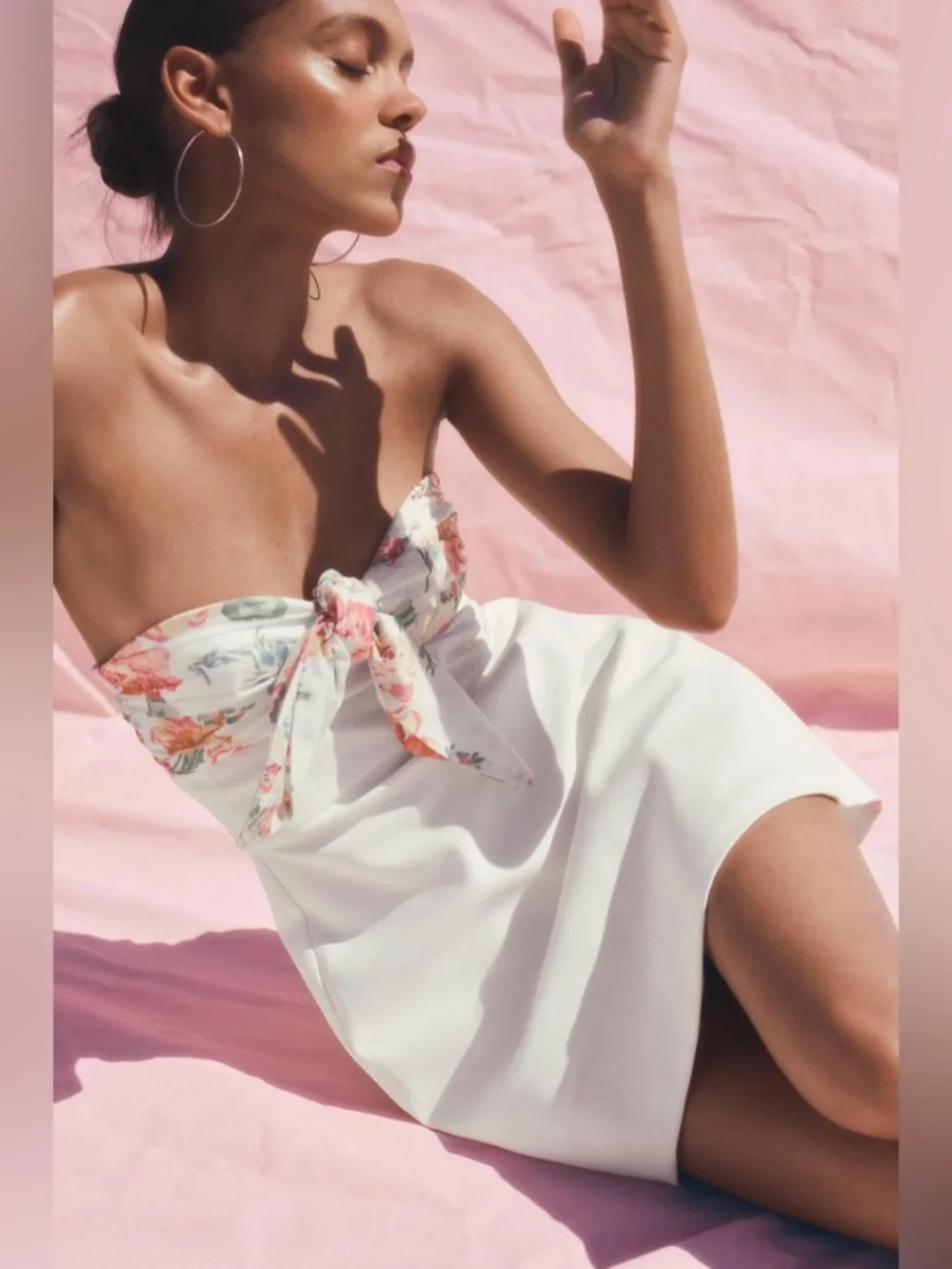 ZARA Strapless White Mini Dress with Floral Tie Bust - Picture 5 of 16